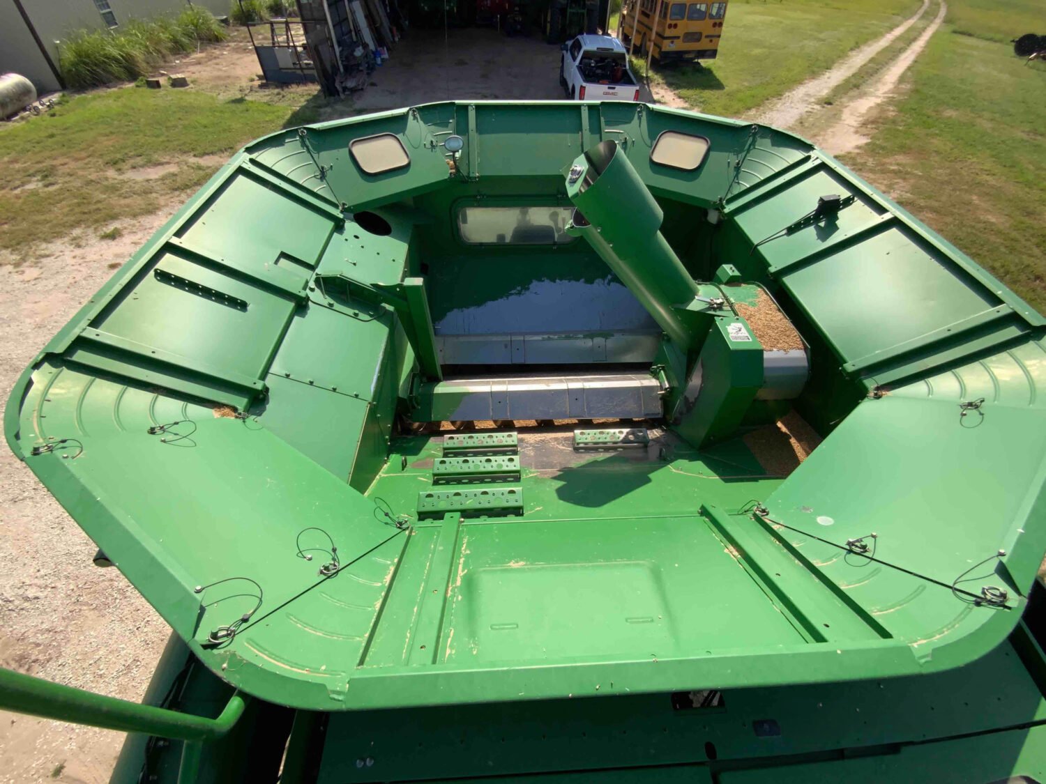 2006 John Deere 9660 STS 2WD Combine (12)