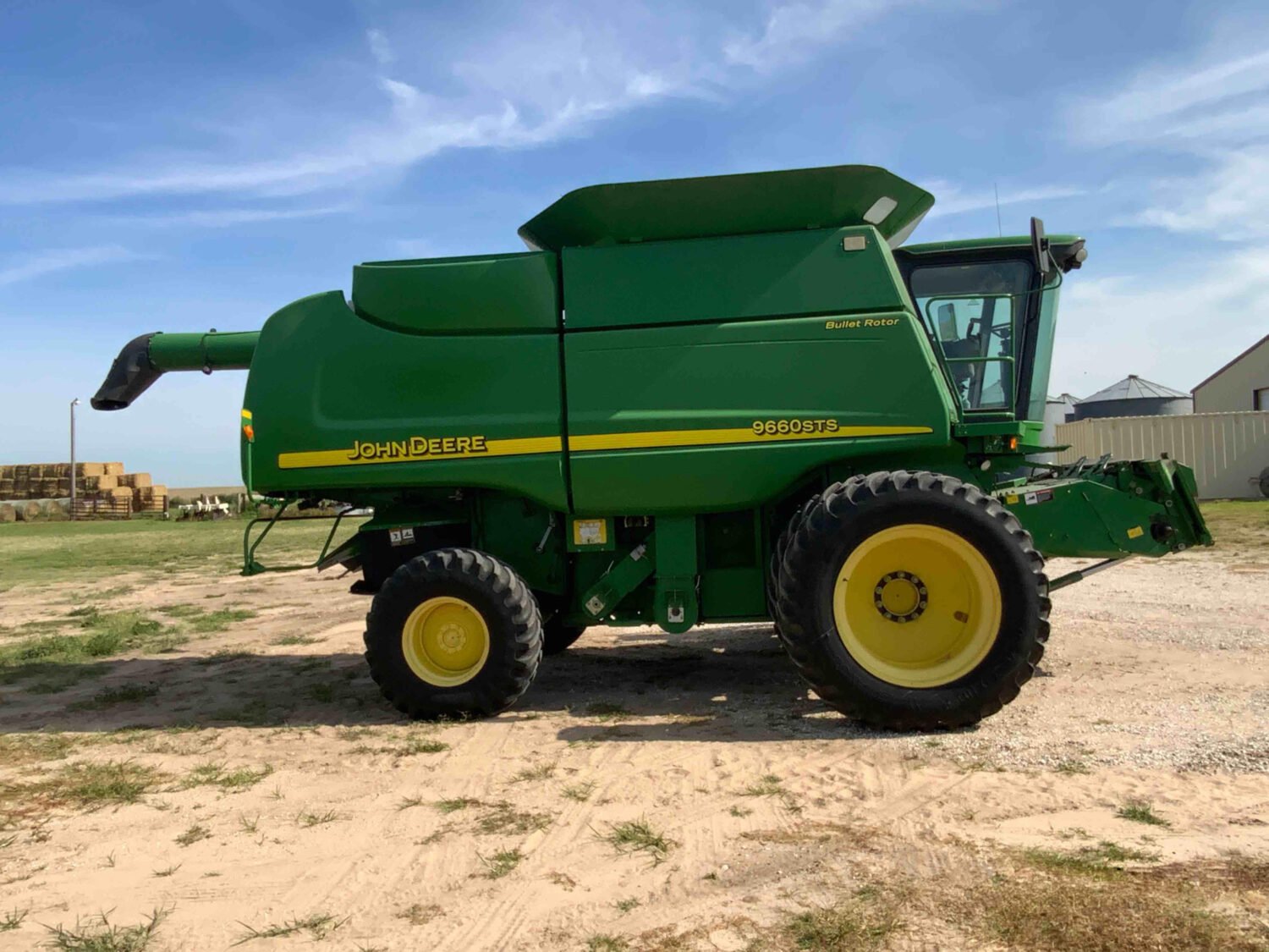 2006 John Deere 9660 STS 2WD Combine (4)