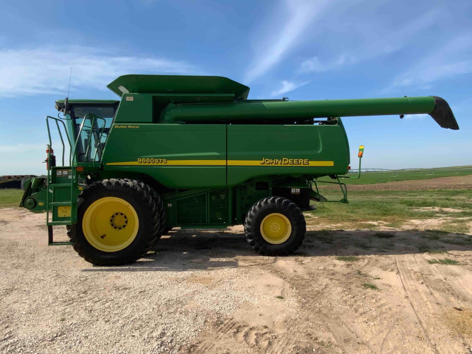 2006 John Deere 9660 STS 2WD Combine (8)