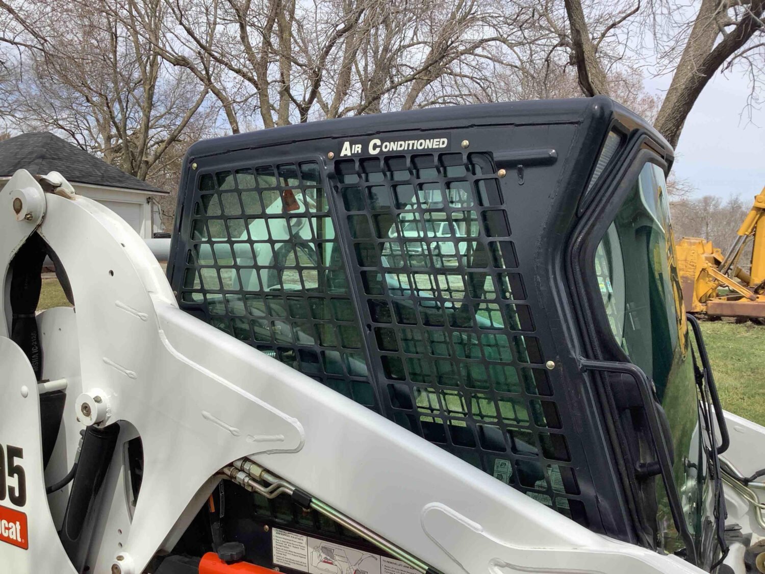 2008 Bobcat S205 Skid Steer (12)