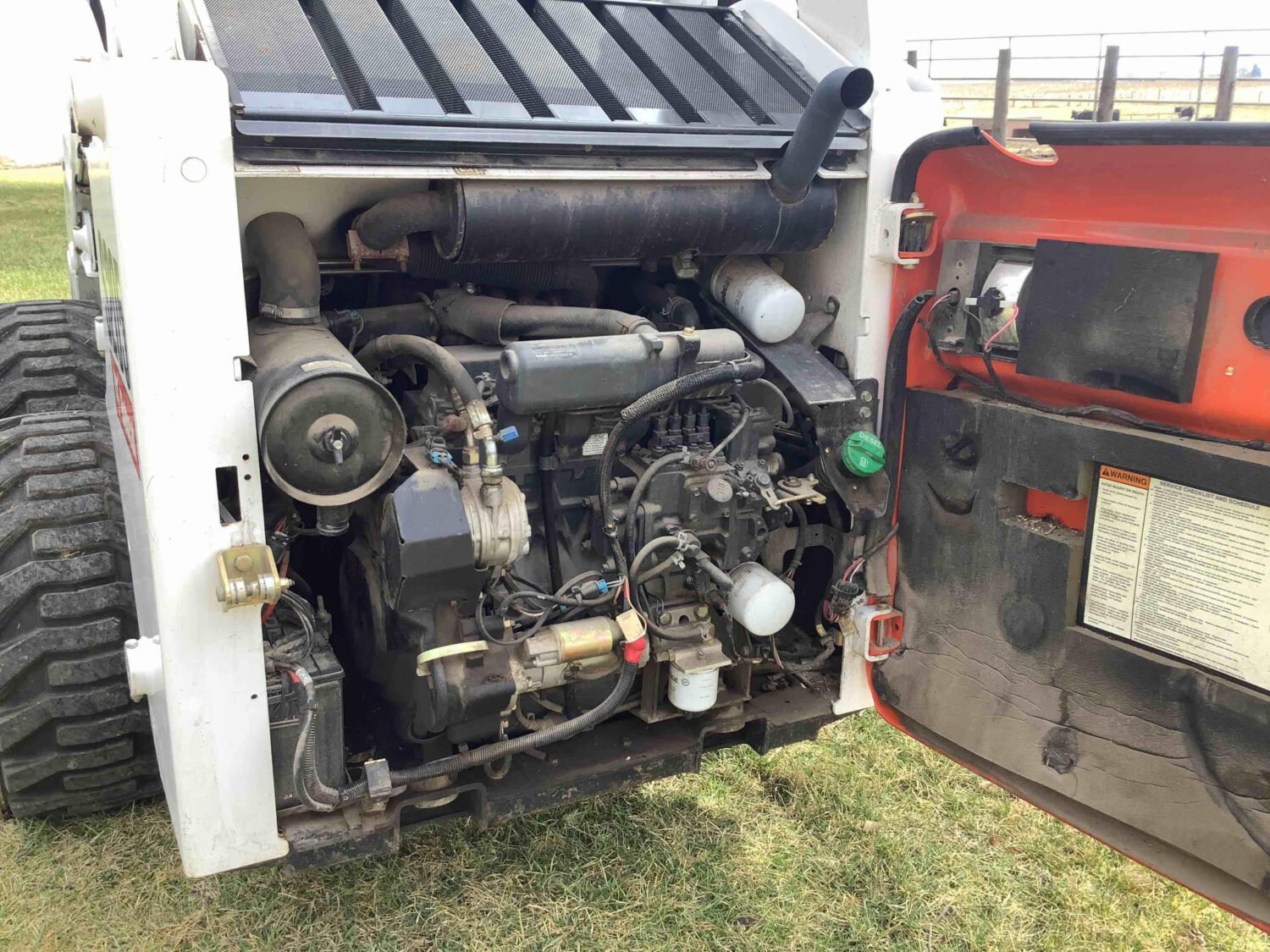 2008 Bobcat S205 Skid Steer (19)