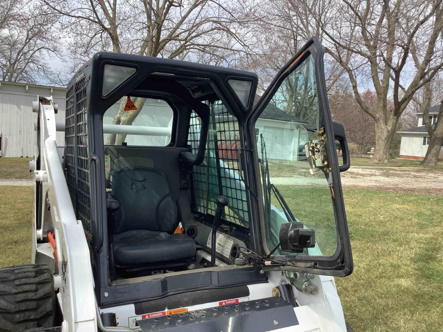 2008 Bobcat S205 Skid Steer (21)