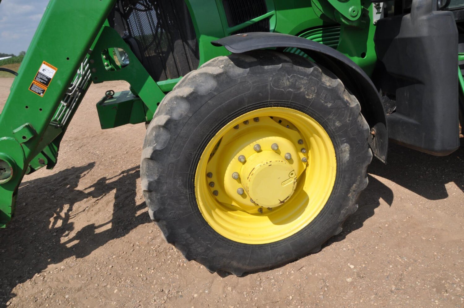 2009 John Deere 7430 Premium MFWD Tractor (67)