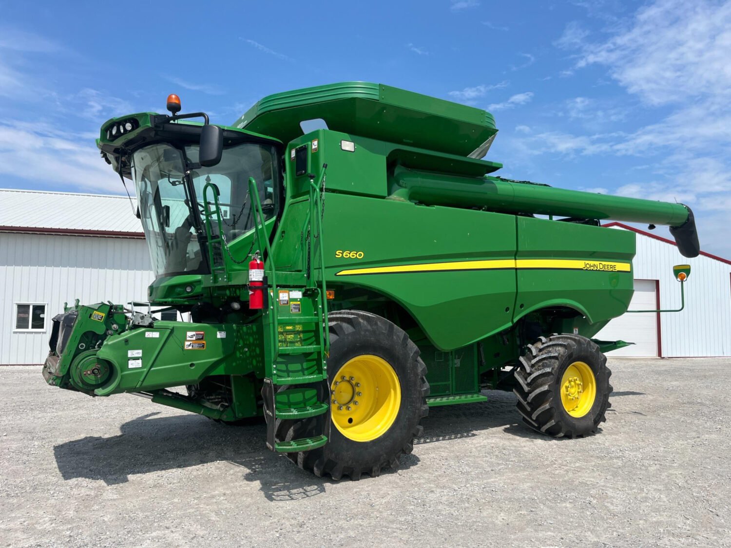 2014 John Deere S660 4WD Combine (2)