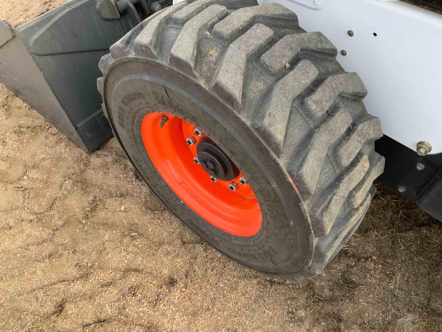 2015 Bobcat S650 Skid Steer (40)