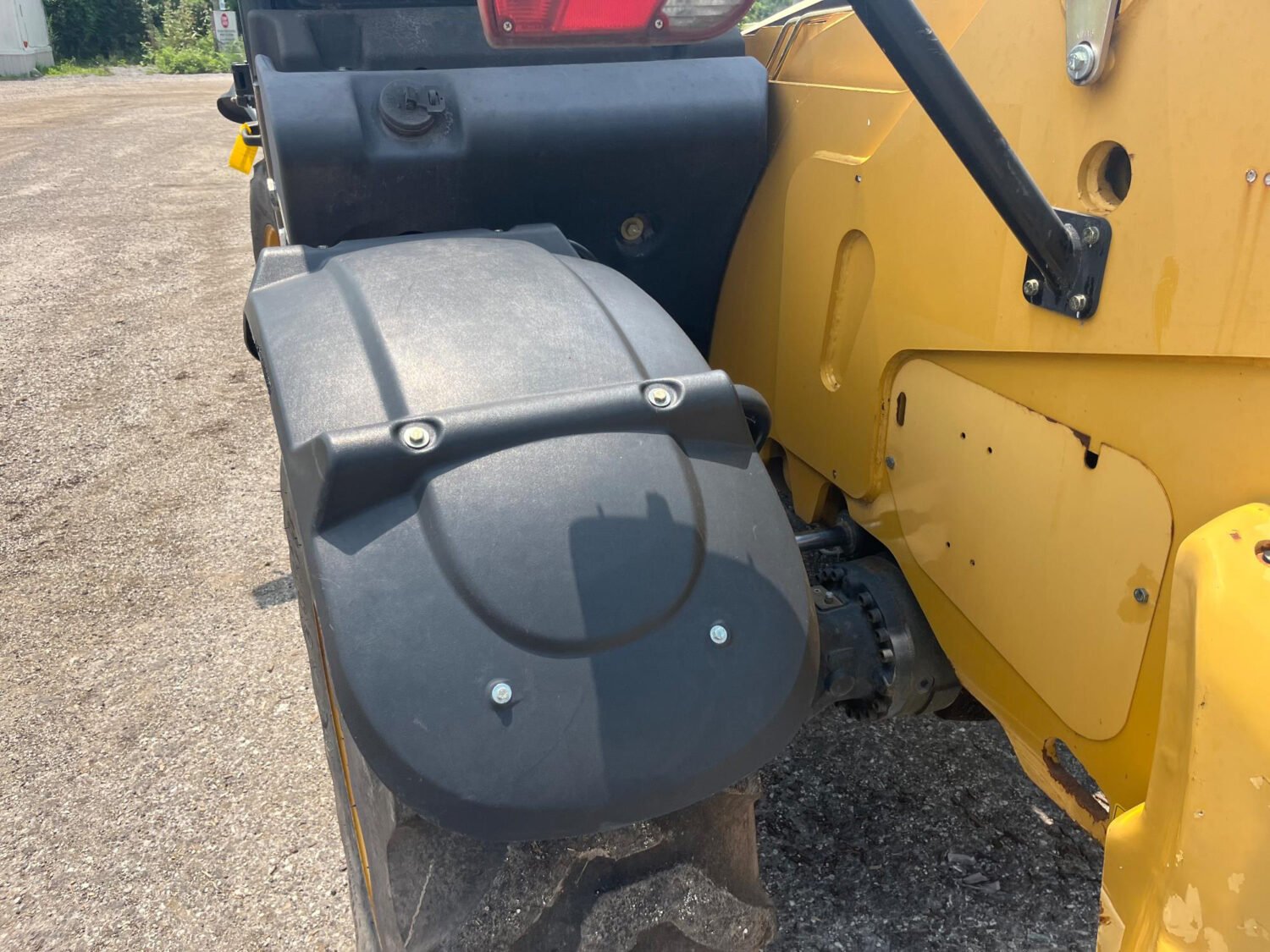 2015 Caterpillar TH407C 4x4x4 Telehandler (35)