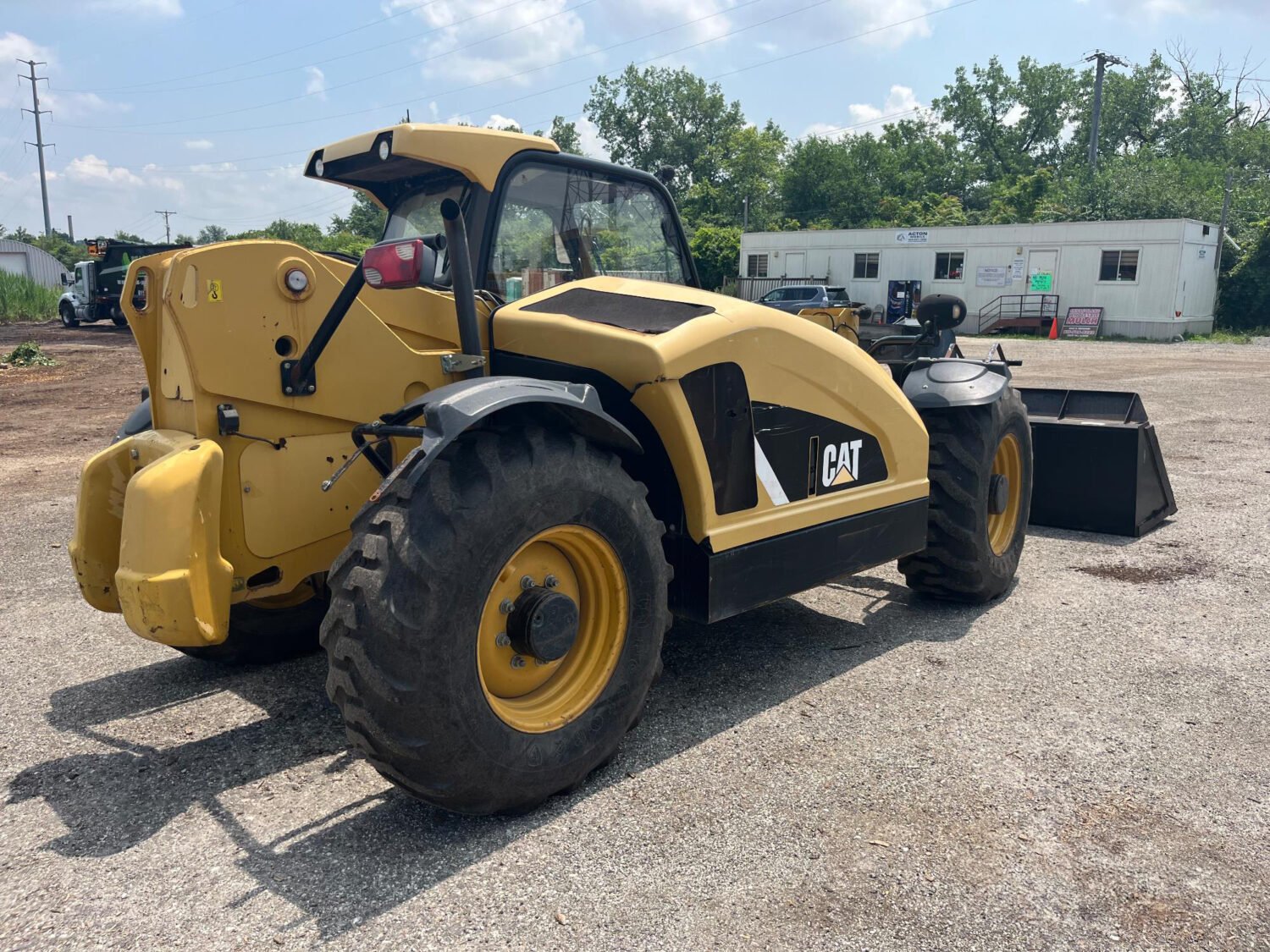 2015 Caterpillar TH407C 4x4x4 Telehandler (5)