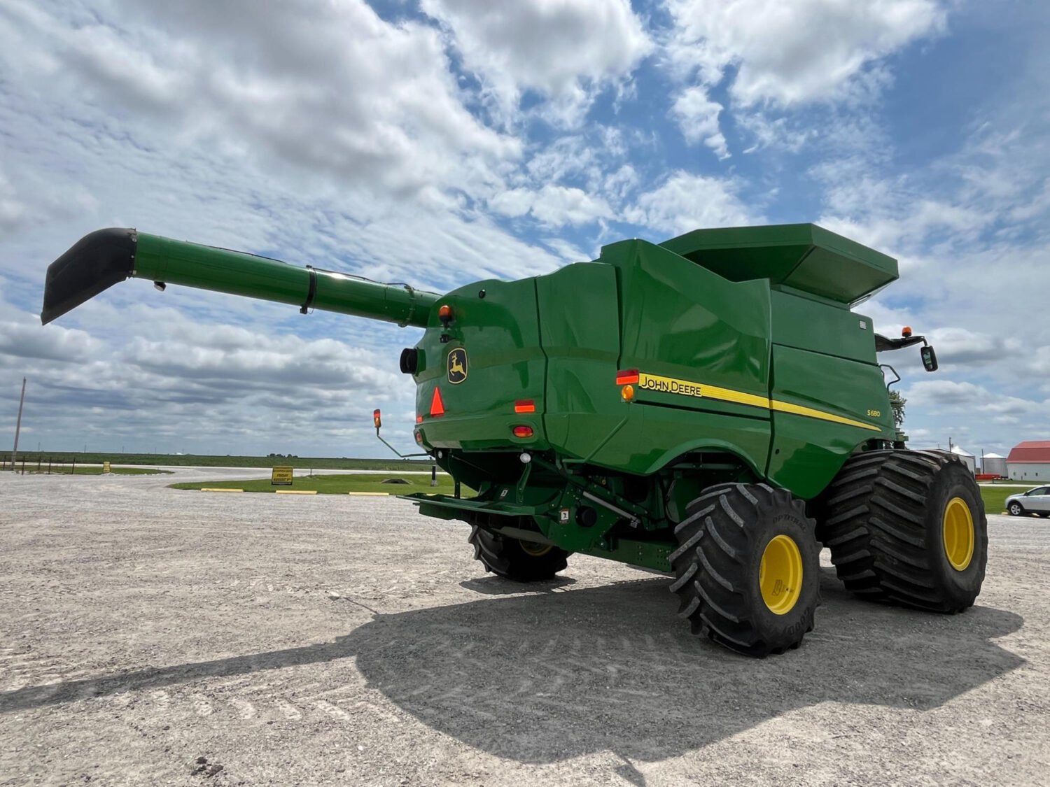 2015 John Deere S680 4WD Combine (6)