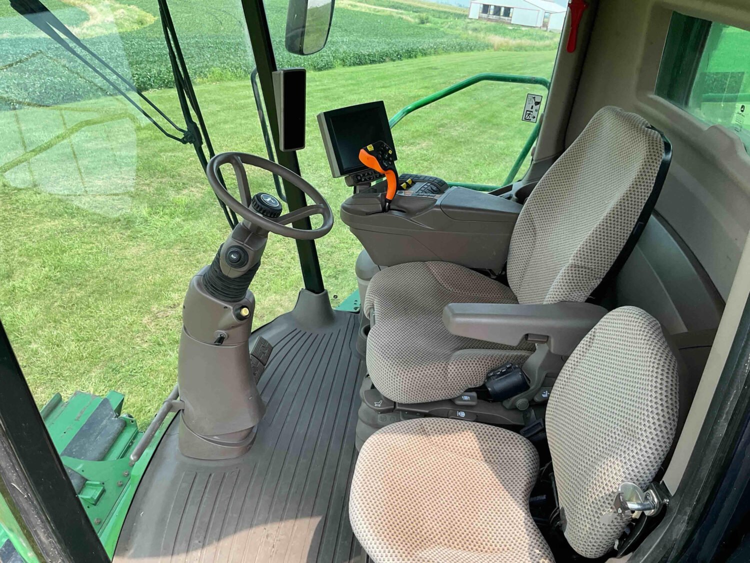 2018 John Deere S780 2WD Combine (65)