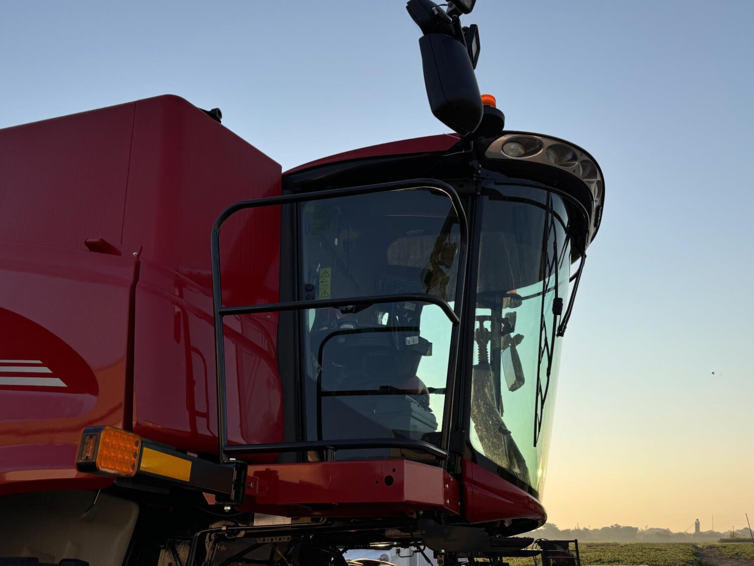 2019 Case IH 8250 2WD Combine (10)