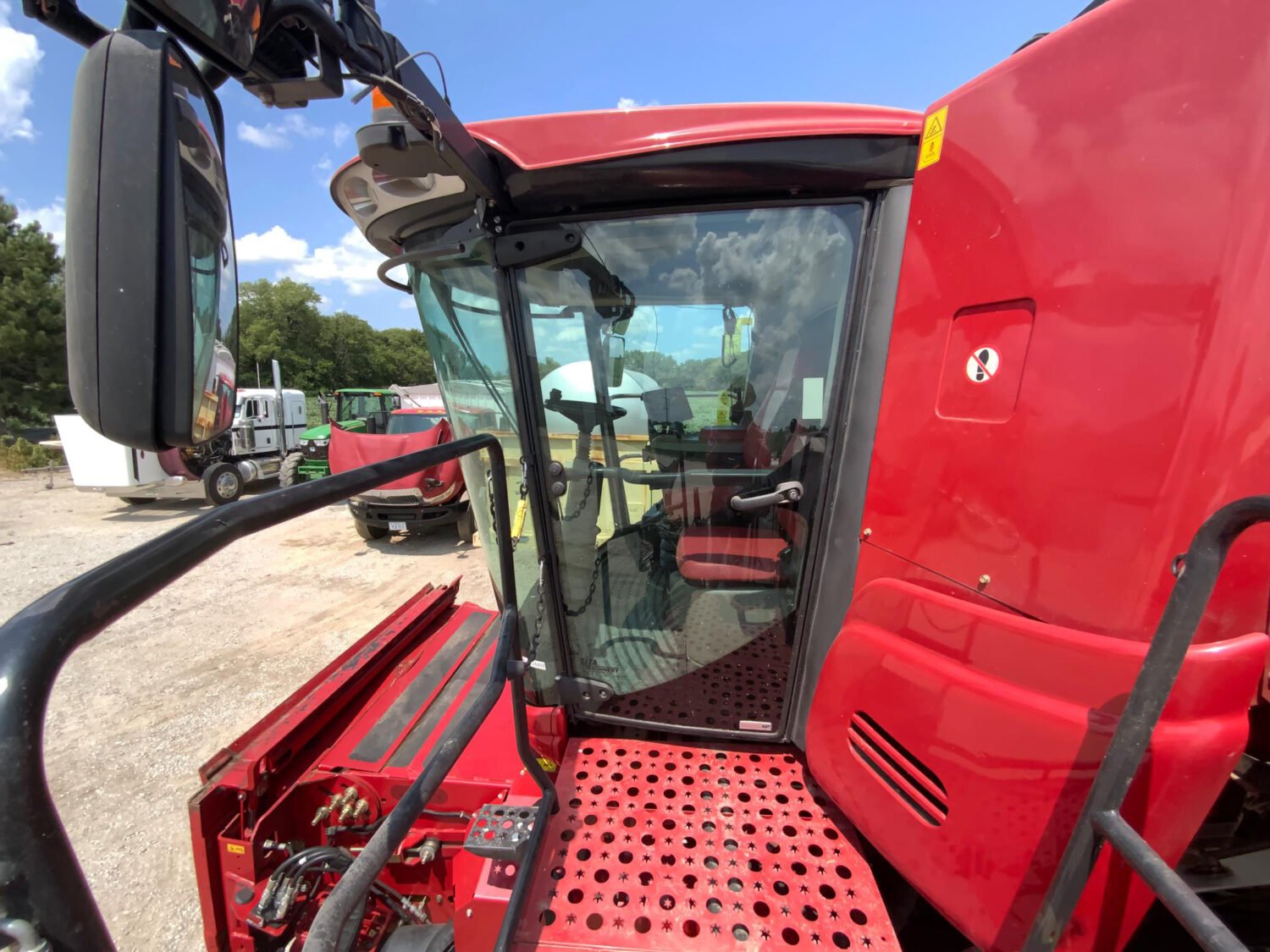 2019 Case IH 8250 2WD Combine (96)